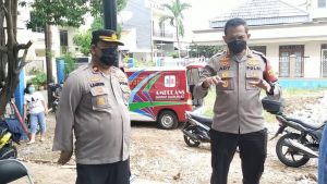 Vaksinasi, Warga Tersenyum manis, dgn Pelayanan Polsek Kebon Jeruk