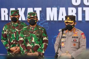 Kunjungan Panglima TNI beserta rombangan di Pelabuhan Penumpang Pelni Tj. Priok Jakut.