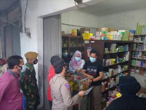 Giat Oprasi Yustisi, Kapolsek Tambelang: Apotek Tidak Boleh Menaikan Harga dan Tidak Melakukan Penimbunan Obat-Obatan