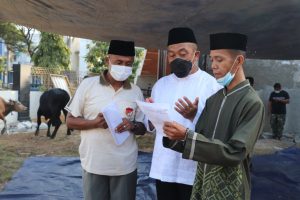 Danrem 051/Wijayakarta Serahkan Hewan Qurban Di Masa Pandemi Covid-19