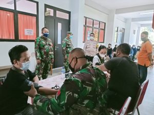 PERCEPATAN VAKSINASI COVID – 19 DI GELAR KORAMIL 01/JATINEGARA BERSAMA KESDAM JAYA