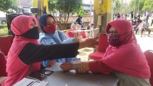 Polsek Bojonggede Melakukan Vaksinasi Merdeka Tahap 1 di Perum Puri Bojong Lestari