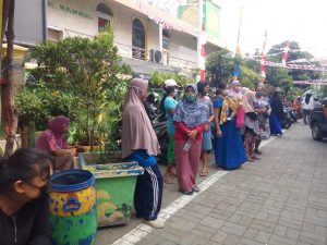 Warga Cilincing Keluhkan Adanya Garasi Penampungan Mobil Trailer