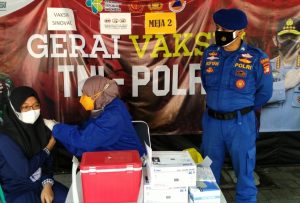 Vaksin Dosis Ke 2, Gerai Vaksin Presisi Polres Kep Seribu Suntik Vaksin 104 Peserta