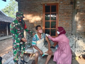 Jemput Bola Vaksinasi ODGJ Di Desa Temon Simo