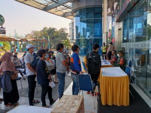 Serbuan Vaksin TNI, Hari Ini 262 Orang Tervaksin di Wilayah Koramil 02/TB