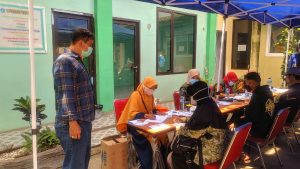 Kegiatan Vaksin Presisi Gerai I Polsek Bojonggede Tahap 1 Untuk Masyarakat Desa Bojonggede Kec. Bojonggede