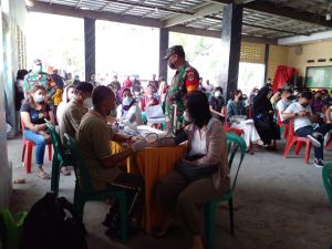 Ratusan Masyarakat Antusias Mengikuti Serbuan Vaksinasi TNI Di Wilayah Koramil 02/TB