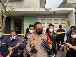 Laboratorium Forensik (Puslabfor) Bareskrim Polri Melaksanakan Gelar Olah Tempat Kejadian Perkara (TKP) Kasus Penggerebekan Pabrik Sabu