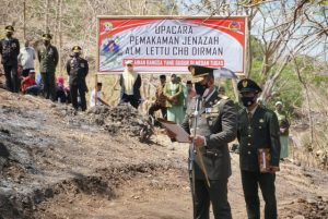 Danrem 162/WB Pimpin Upacara Militer Penerimaan dan Pemakaman Jenazah Kapten Chb Anumerta Dirman