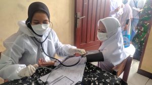 Kegiatan Vaksin Presisi Gerai 1 Polsek Bojonggede Tahap 1 Khusus untuk Pelajar diatas usia 12 tahun Di Desa Susukan