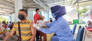 Masyarakat Sangat Antusias Laksanakan Vaksinasi Covid-19 Dosis Kedua Di RSAU dr. Siswanto Lanud Smo