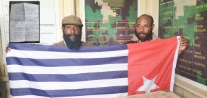 Bersama Masyarakat, Koramil Batom Sergap Dua Anggota KSTP Kelompok Ngalum Kupel