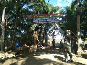 Sejumlah Warga Antusias Ikut Persiapan Pembukaan TMMD ke-112 Kodim/HST