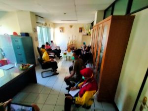 Kejar Target Pencapaian Vaksinasi 70%, Danramil 04/Ck Perintahkan Dua Babinsa Rapat 3 Pilar