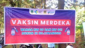Gerakan Vaksinasi Merdeka Dosis 1 Sinovac Polres Metro Depok Polsek Bojonggede Untuk Warga Masyarakat Perum Billabong Desa Cimanggis Kec.Bojonggede