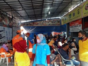 Serbuan Vaksinasi di Jalan Garikas Raya Kelurahan Kapuk