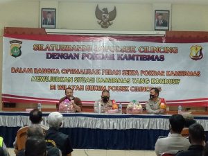 Acara Silaturahmi Polsek Cilincing dan Pokdar Kamtibmas Cilincing di Ruang Aula Kantor Kecamatan Cilincing