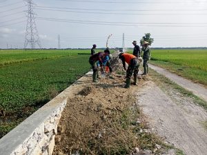 Talud Jalan Dk. Sigobang – Dk. Siblarak Tinggal Pengurugan Bahu Jalan dan Pekerjaan Finishing