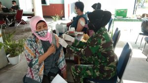 Kejar Target Kekebalan Komunal, RSAU dr. SiswantoTerus Berikan Vaksin Bagi Masyarakat