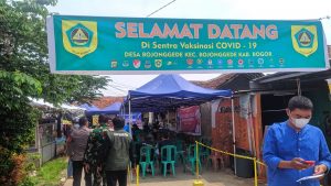 Vaksinasi Merdeka Tahap 2 Doksin Ke 2 Dilakukan Polsek Bojonggede Bagi Masyarakat Di Desa Bojonggede