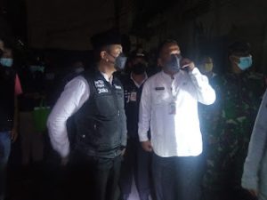 Walikota Jakarta Barat, H.Yani Yang Baru Saja Dilantik Menyambangi Lokasi Kebakaran di Krendang