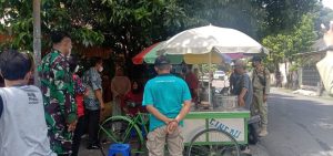 Pandemi Covid-19 Belum Usai, Serka Sugiman Aktif Sambangi Wilayah, terapkan PPKM Level 2