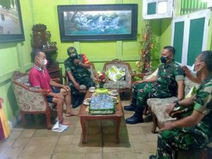 Wujud Kepedulian, Dandim 0735/Surakarta Anjangsana Jenguk Anggota Yang Sakit