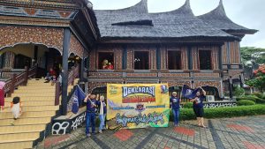 Di Hari Relawan Internasional, Satrel Ganjarist Penggemar Sate Padang Dideklarasikan