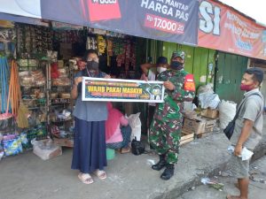 Tingkatkan Kesadaran Warga Terapkan Protkes, Koramil 18/Girimarto Gencar Laksanakan Patroli