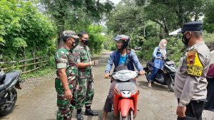 Sinergi TNI-Polri Puhpelem Gelar Ops Gakplin Protkes, Tingkatkan Kesadaran Warga Pakai Masker