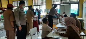 Polsek Tambelang Bersama Nakes Tambelang dan Sukawangi Melakukan Vaksinasi Kepada 591 Anak Usia 6-12 Dalam Satu Hari