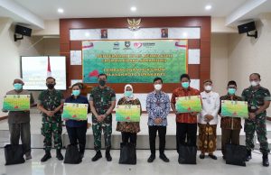 Penyerahan Hasil Renovasi RTLH Dan Pembangunan MCK Umum di Wilayah Kota Surakarta