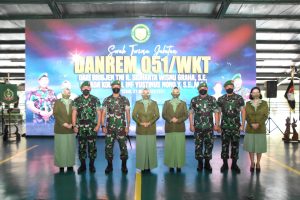 Jabatan Danrem 051/Wkt Diserahterimakan