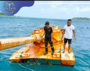 TNI AL Temukan Benda Menyerupai Tank di Perairan Natuna