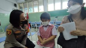 Polsek Tanjung Duren Adakan Vaksinasi Anak Usia 6-11 Tahun di SD Bunda Hati