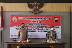 Amankan Obyek Vital, Polres Kendal Menandatangani Kerjasama Penjagaan Dan Pengawalan Dengan Sektor Perbankan