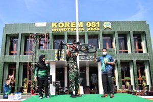Olahraga Bareng Anggota, Danrem Beri Dooprize Sepeda