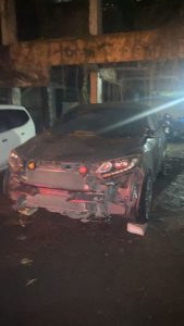 Kecelakaan Beruntun, Sebuah Mobil Menabrak Beberapa Motor dan Bangunan Milik Warga di Tangerang