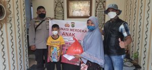 Polsek Palmerah Gelar Vaksinasi Door To Door Untuk Anak Usia 6-11 Tahun