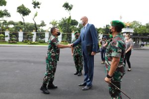 Kasad Terima Kunjungan Kehormatan Duta Besar Republik Ceko, Bahas Kerja Sama Militer