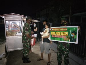 Pandemi Belum Berakhir, Koramil 04/Nguntoronadi Terus Berikan Himbauan Penerapan Protkes