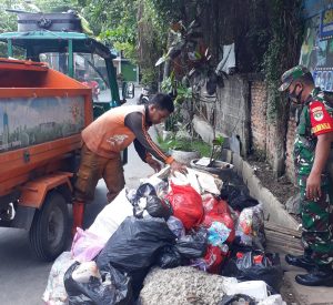 Koramil 05/Cilincing Bersama Tiga Pilar Dan Warga Melaksanakan Mitigasi