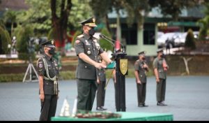 Pangdam Hasanuddin Resmi Lantik Ratusan Siswa Dikmaba TNI AD