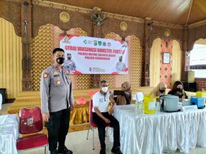 Polsek Kembangan Bersama Yaskum Indonesia Buka Pelayanan Vaksinasi Booster dan Anak Usia 6-12 Tahun Dosis 1 dan 2