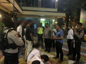 Tim Patroli Polres Metro Jakarta Barat Berhasil Membubarkan Aksi Tawuran Pelajar