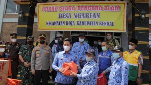 Bupati Kendal Bersama Forkompimda Kunjungi Rumah Yang Terdampak Puting Beliung