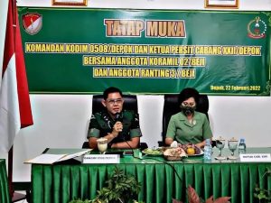 Sambangi Koramil Beji, Dandim Depok Minta Personelnya Layani Masyarakat Dengan Tulus