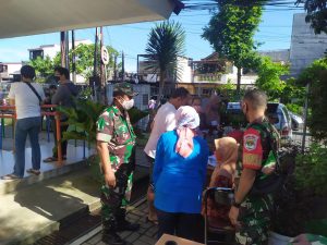 Koramil 08/Duren Sawit Kolaborasi Dengan Ketua RW, Kesdam Jaya, Gelar Vaksinasi Dosis- 2 dan Booster