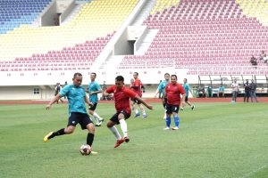 Pertandingan Eksebisi Sepak Bola Gembira Forkopimda Solo Raya Dalam Rangka Pisah Sambut Danrem 074/Warastratama